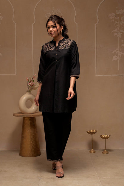 Juniper Black Solid Viscose Tunic And Pants Co-Ord Set With Thread Work And Button Detailing