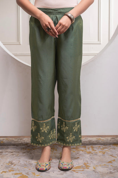 Juniper Fuchsia Green Solid Viscose Tunic And Pants Co-Ord Set With Zari Work And Button Detailing