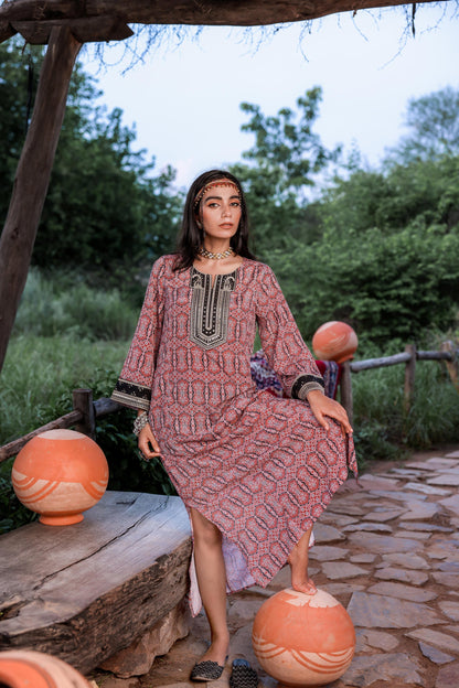 Juniper Black & Brown Ethnic Motif Embroidered Straight Kurta With Zari & Mirror Work