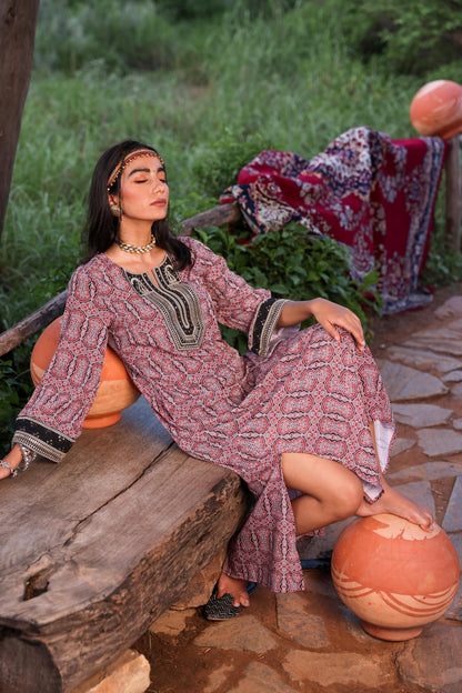 Juniper Black & Brown Ethnic Motif Embroidered Straight Kurta With Zari & Mirror Work