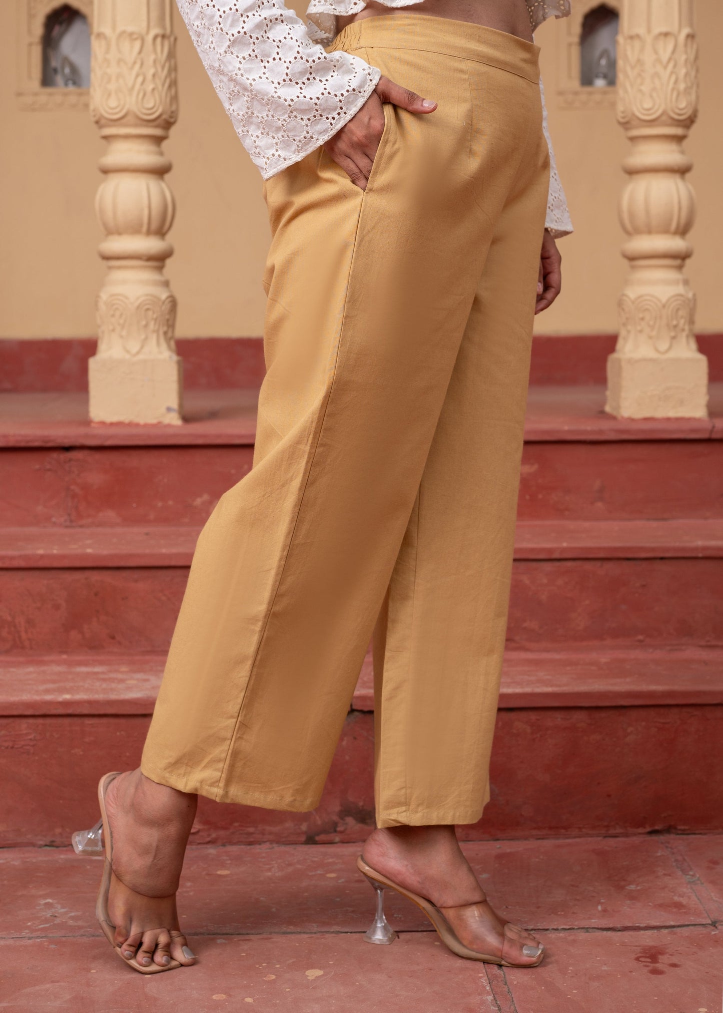 Juniper Women'S Beige Solid Straight Cotton Pant With Pocket