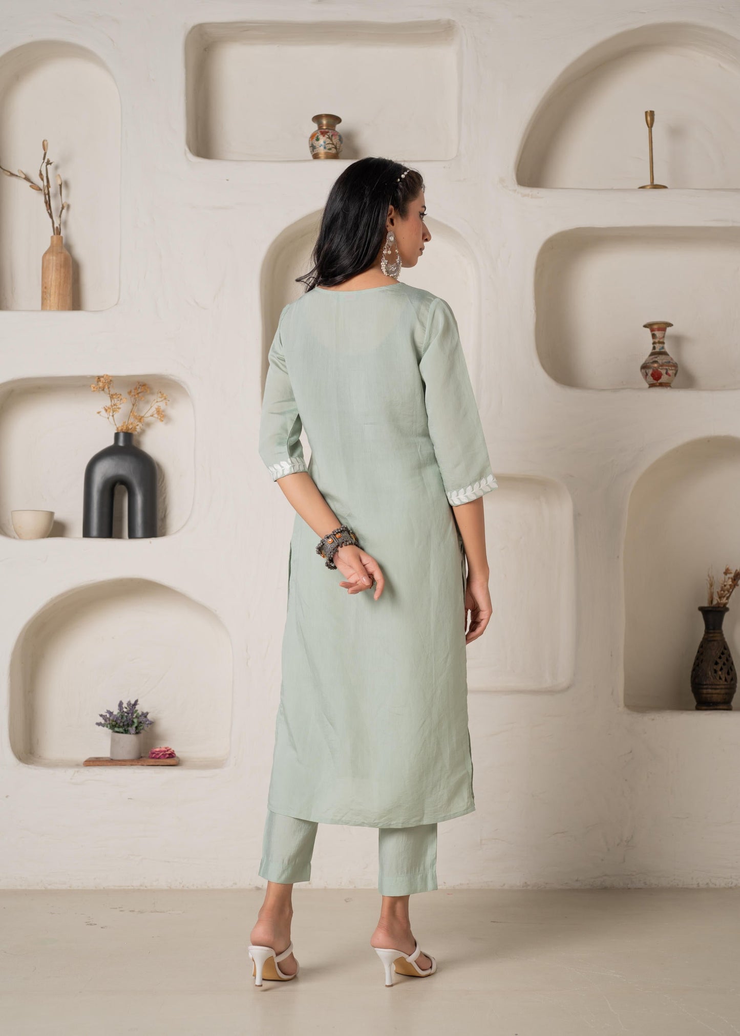 Juniper Mint Solid Embroidered Straight Kurta Pant Set With Thread Work