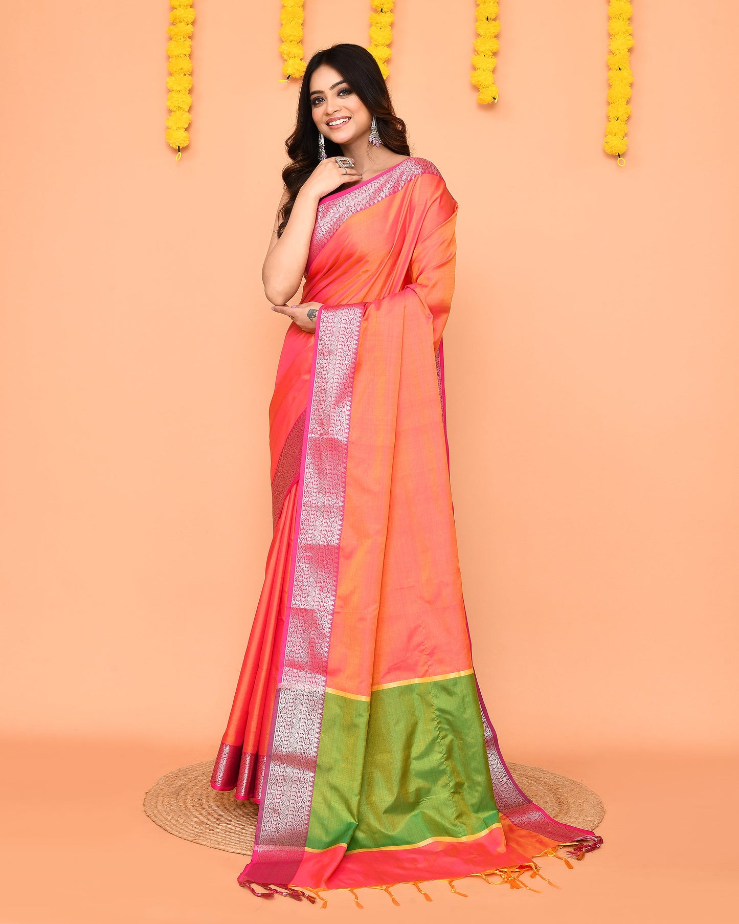 Piyari Fashion Women's Handloom Pink Orange Dual Tone Bangalore Silk Saree With Zari Border