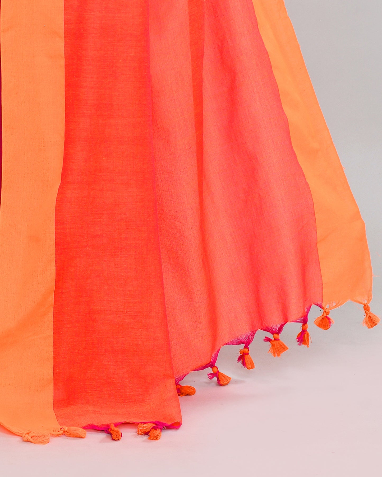 Piyari Fashion Orange Border Rani Pink Cotton Saree With Tassels