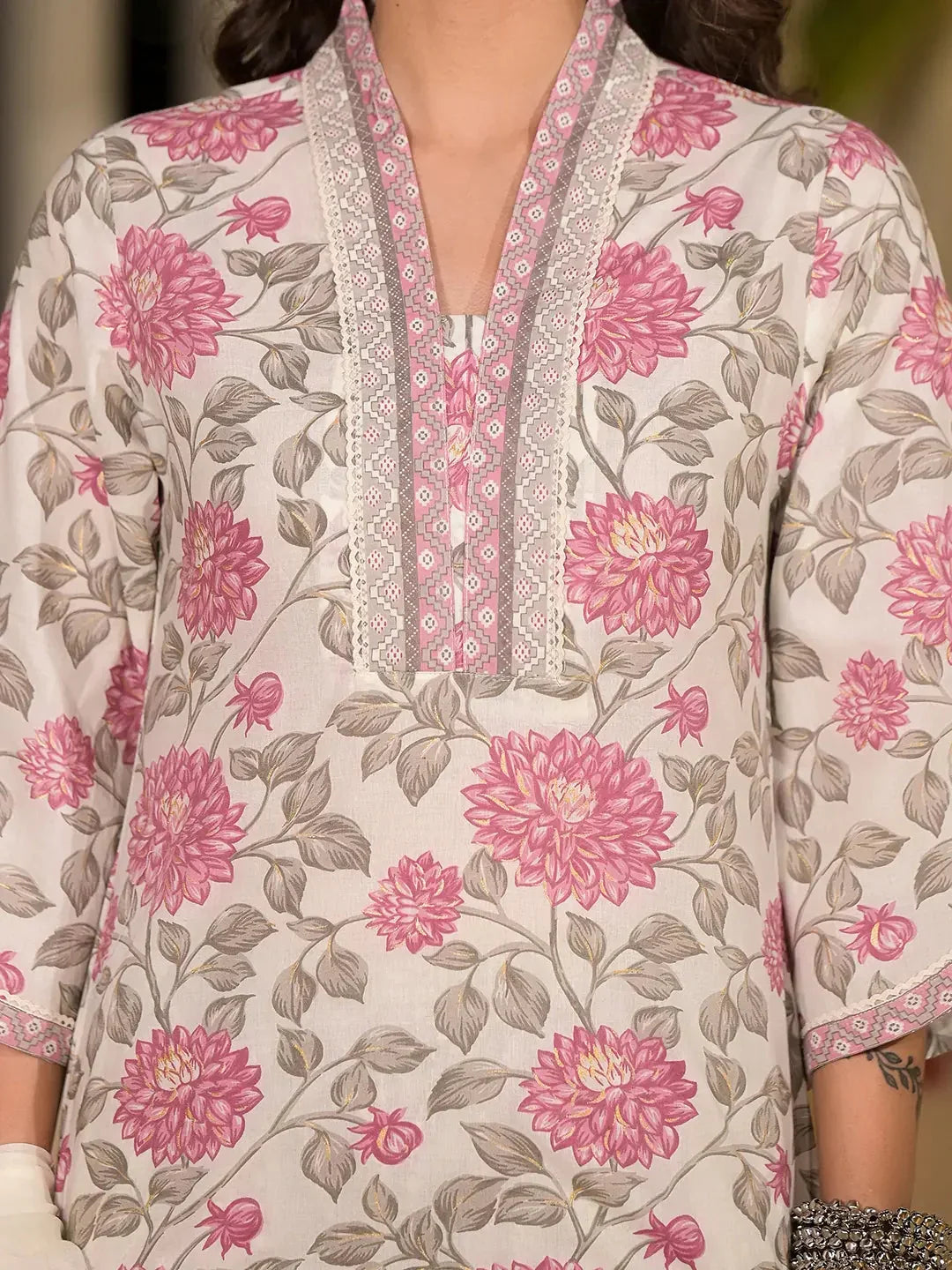 Yufta Pink And Off White Floral Print Cotton Straight Style Kurta And Trousers With Dupatta