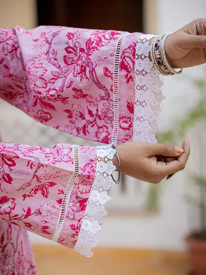 Yufta Pink Floral Print Pakistani Style Kurta Trouser And Dupatta Set