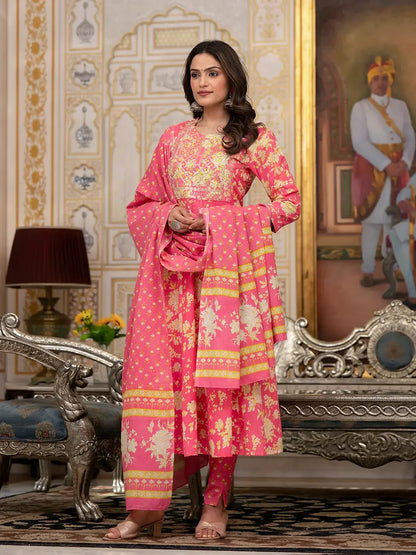 Yufta Pink Zari_Work Kurta Pant Dupatta Set