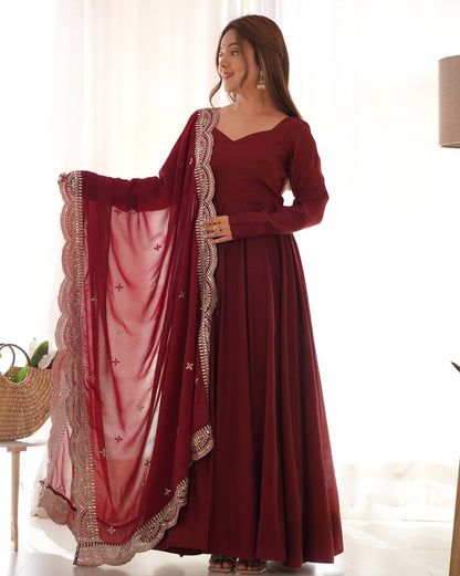Lehenga Mart Wedding Wear Anarkali Suit With Dupatta - Maroon