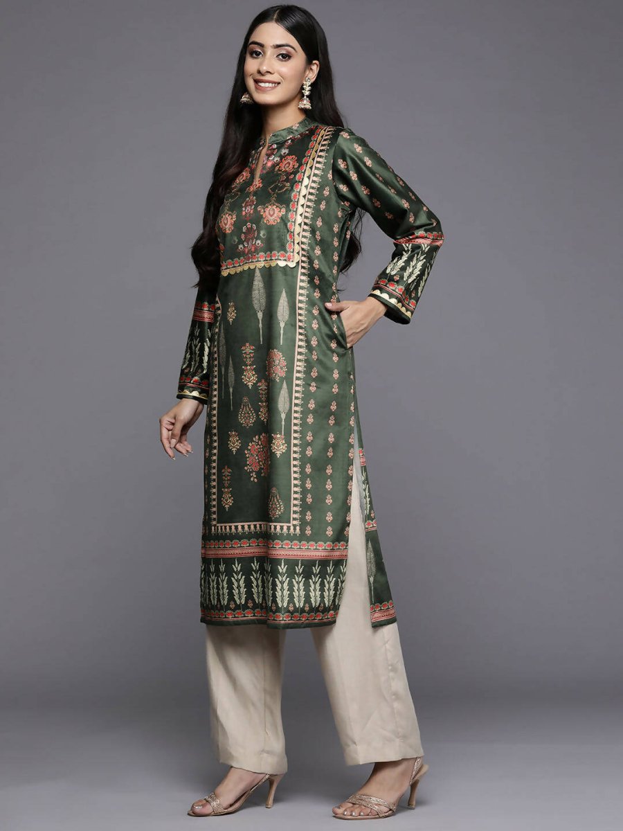 Ahalyaa Women Green & Pink Ethnic Motifs Printed Gotta Patti Velvet Kurta