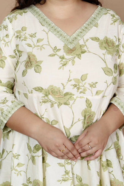 Miravan Women's Plus Size Green Printed Pure Cotton Kurta With Palazzo
