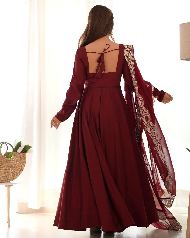Joban Fashion Maroon Kurta Set Chanderi Sequence Embroidery Work