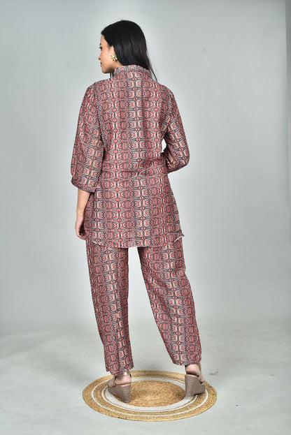 Morchari Digital Print Semi Muslin Co-Ord Set Top & Trouser-Multicolor