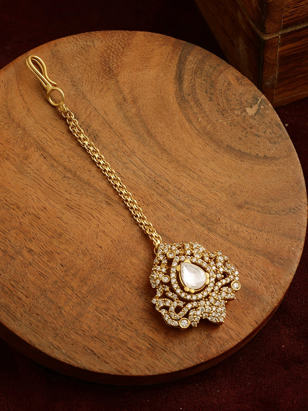 Kundan Maang Tikka with Diamonds - Ruby Raang