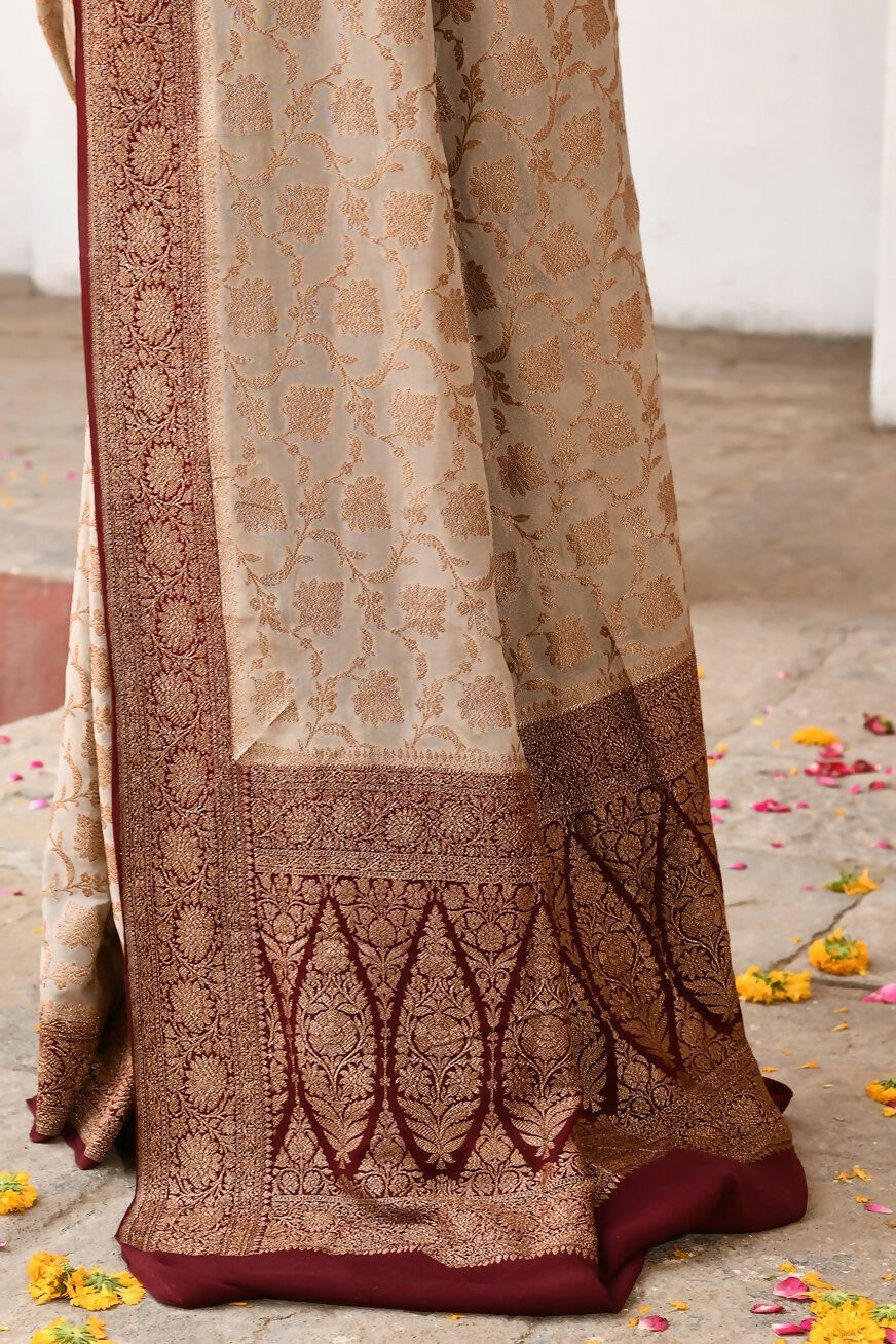 Joban Fashion Crème Crepe Chiffon Pure Handloom Banarasi Silk Saree