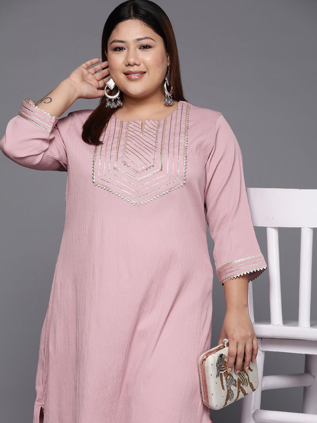Sztori Embellished Gotta Patti Detail Crepe Kurta