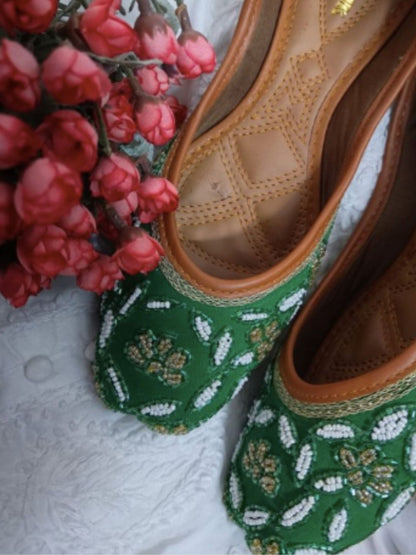 Desi Colour Women Indian Ethnic Footwear-Green Emb