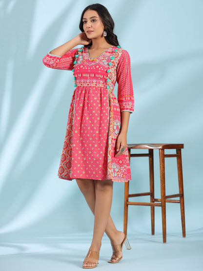 Juniper Women's Pink Pure Cotton Floral Printed Panelled Short Dress With Contrasting Tassels & Beadwork