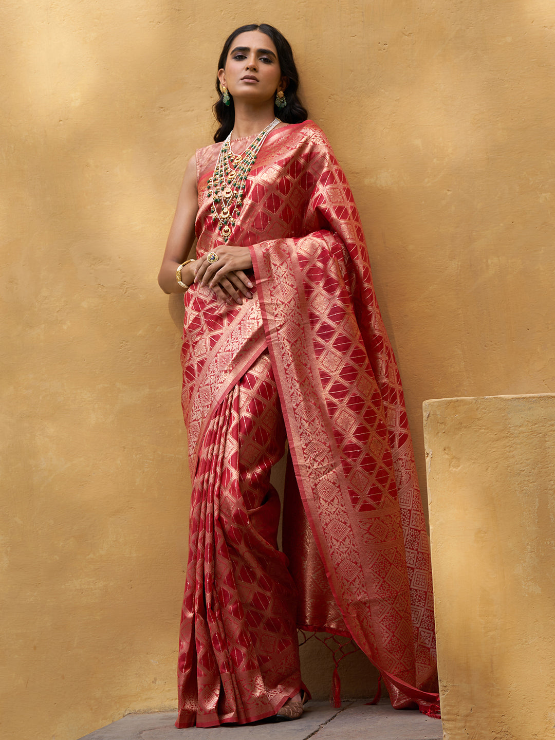 Janasya Red Organza Woven Ethnic Motifs Kanjeevaram Saree