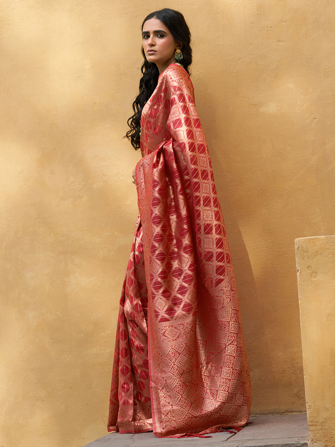 Janasya Red Organza Woven Ethnic Motifs Kanjeevaram Saree