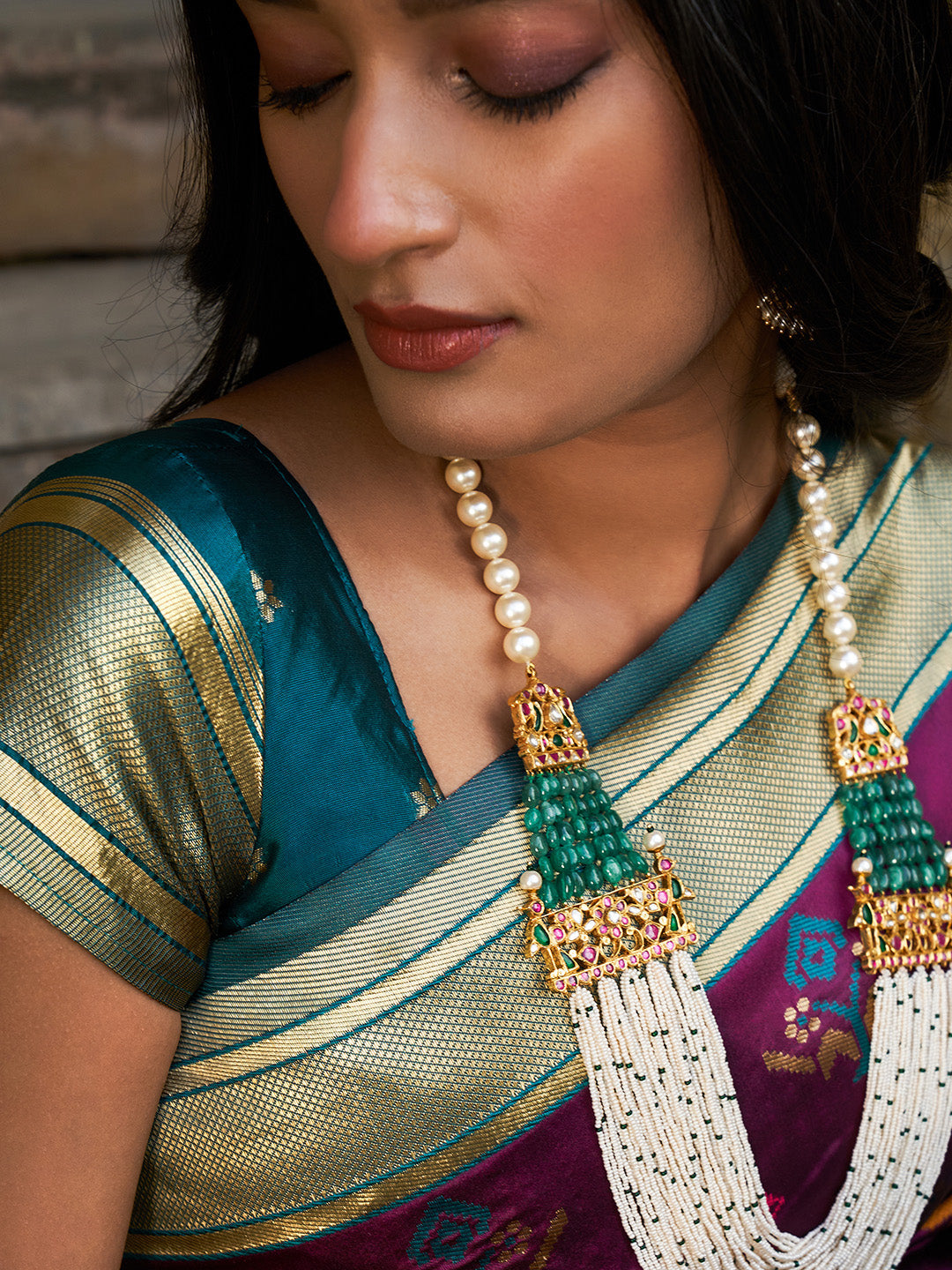 Janasya Wine Cotton Silk Woven Ethnic Motifs Patola Saree