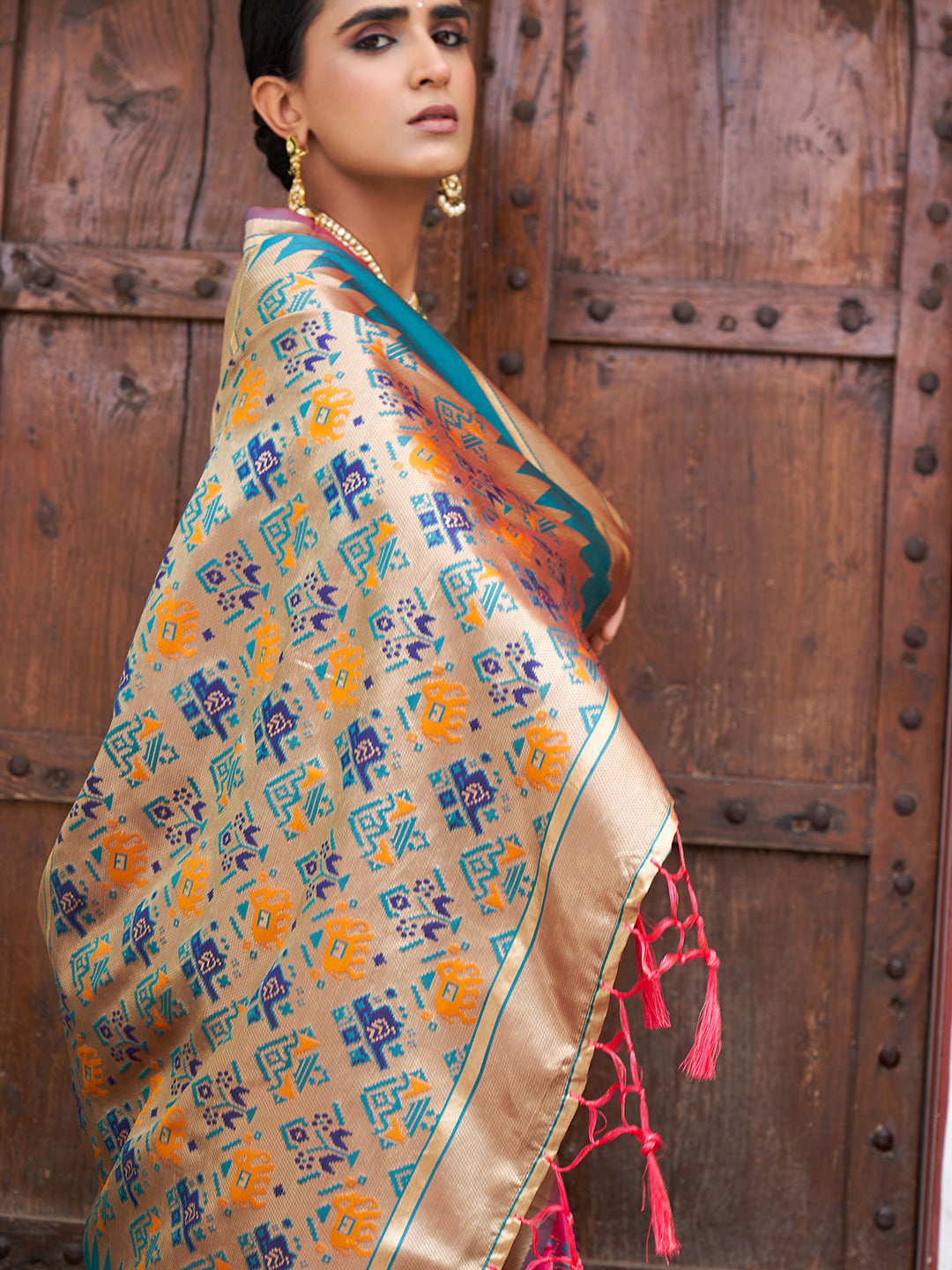 Janasya Pink Cotton Silk Woven Ethnic Motifs Patola Saree