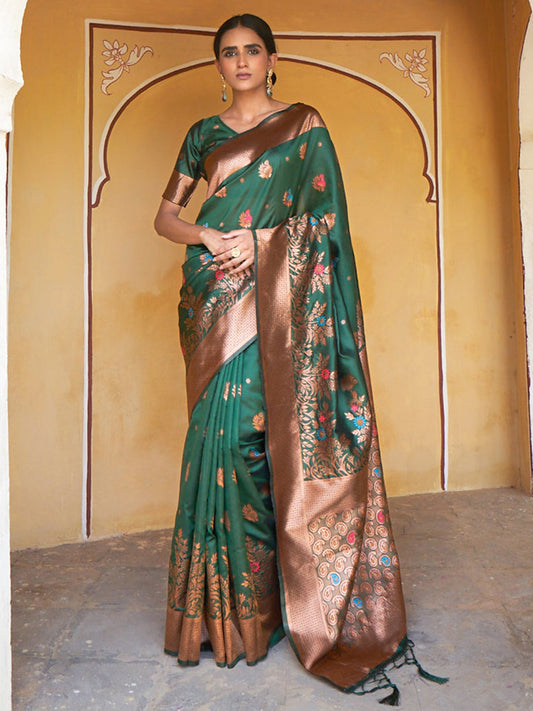 Janasya Green Banarasi Silk Woven Dual Tone Floral Design Banarasi Silk Saree