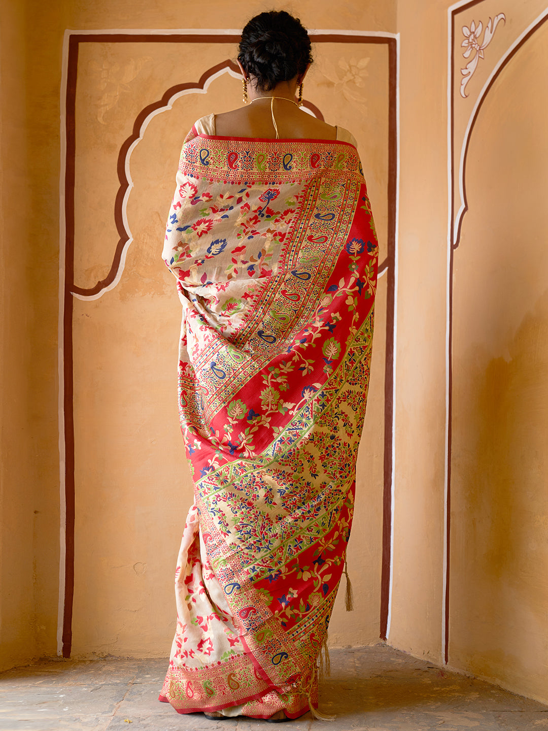 Janasya Beige Chanderi Silk Pashmina Woven Design Saree