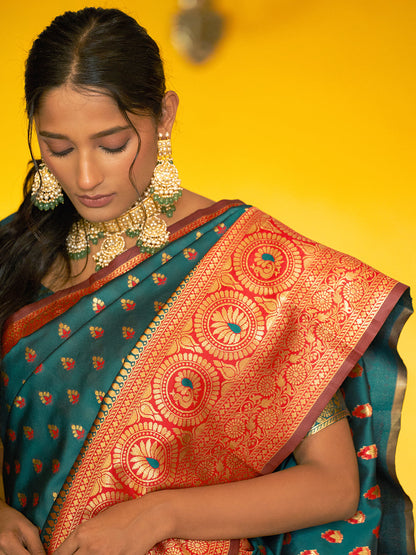 Janasya Green Silk Blend Woven Ethnic Motifs Woven Design Saree