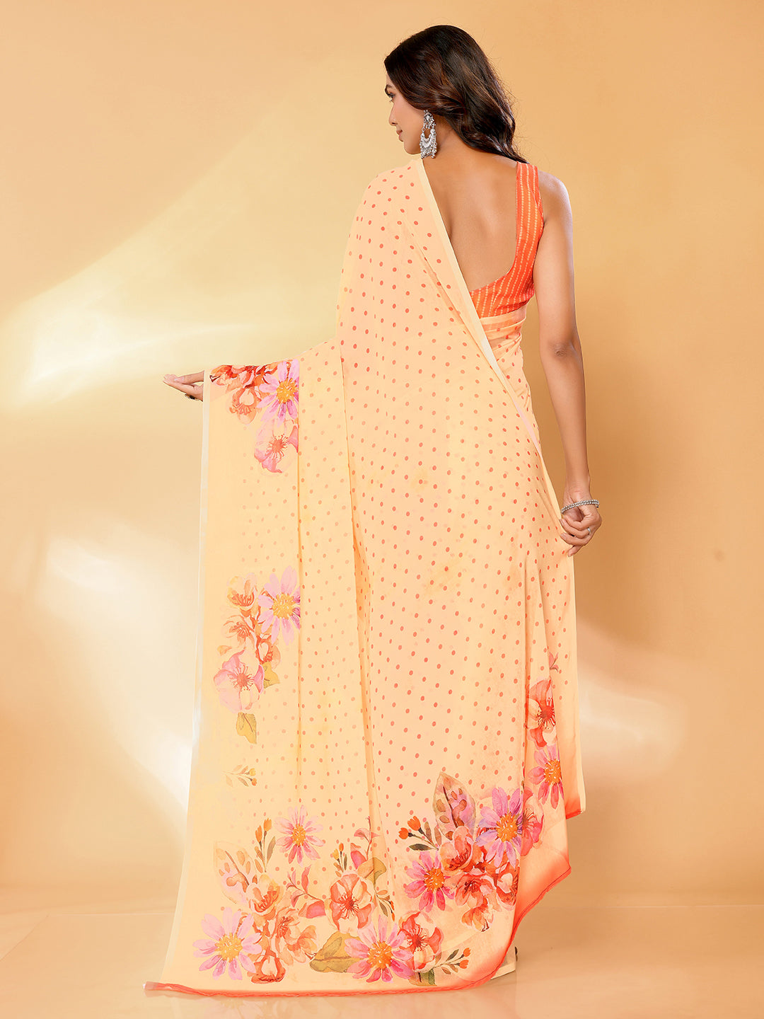 Janasya Peach Georgette Floral Printed Saree