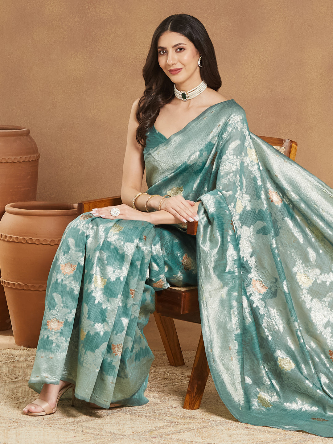 Janasya Sea Green Linen Blend Floral Jacquard Saree