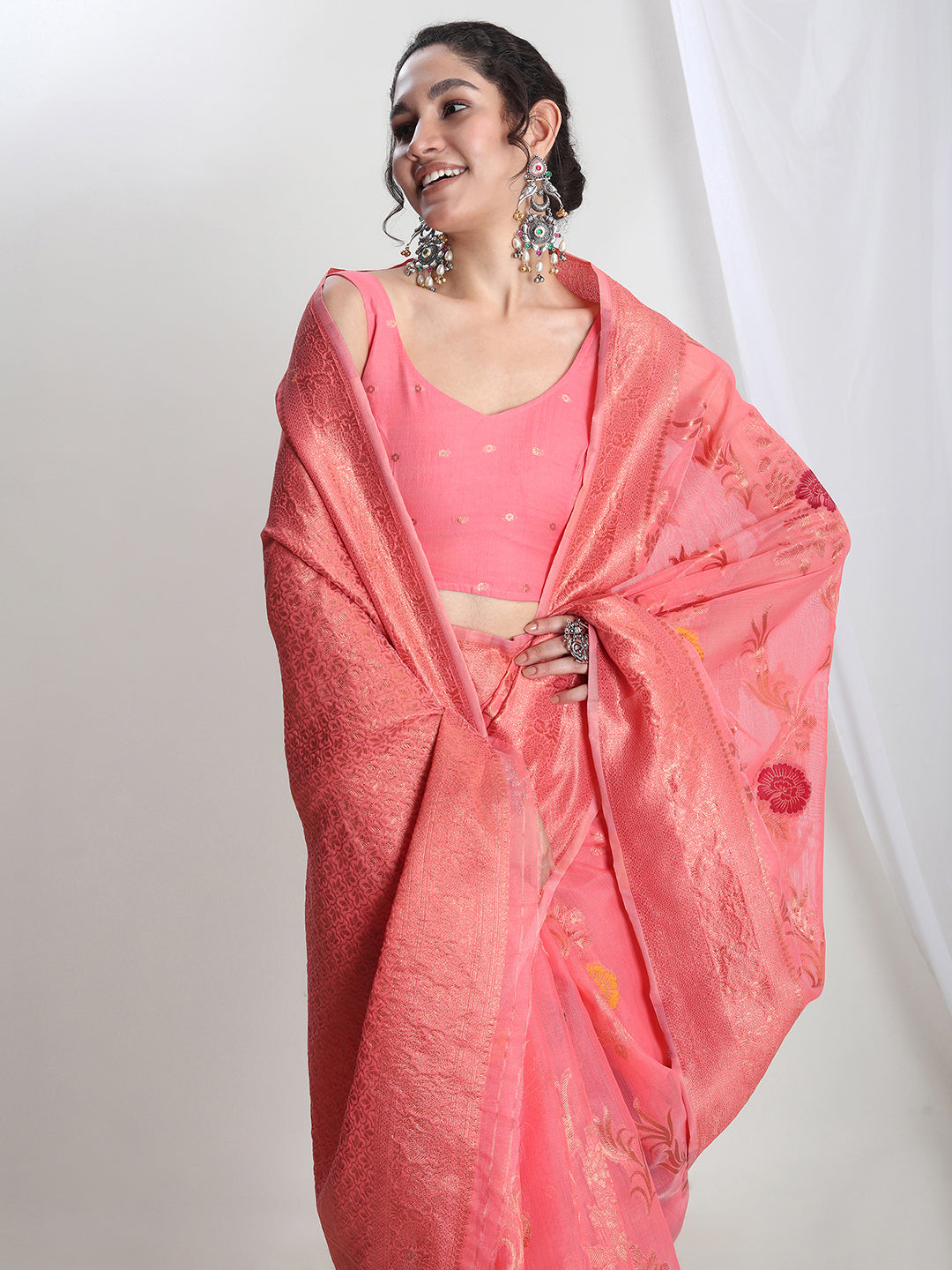 Janasya Peach Linen Blend Floral Jacquard Saree