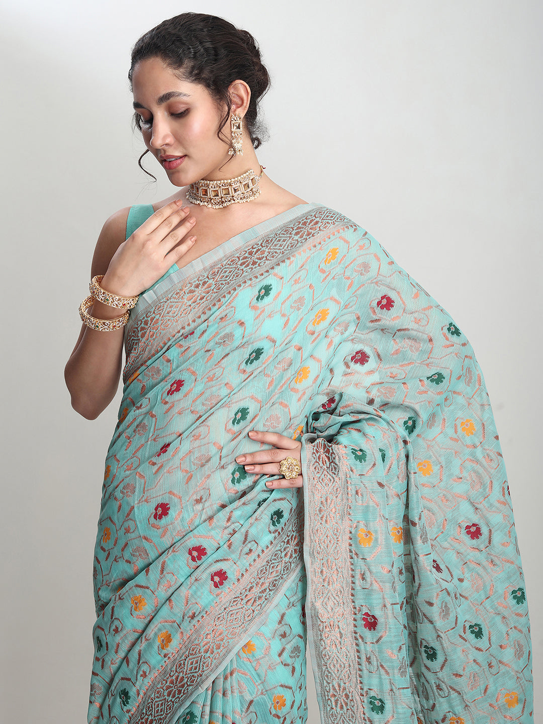 Janasya Sea Green Linen Blend Floral Jacquard Saree