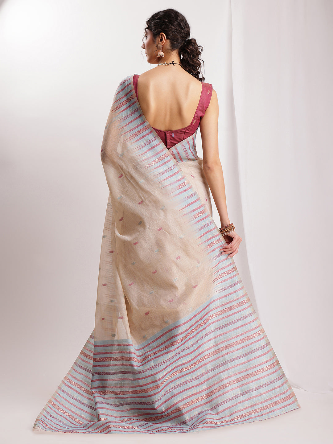 Janasya Beige Silk Blend Ikkat Jacquard Saree