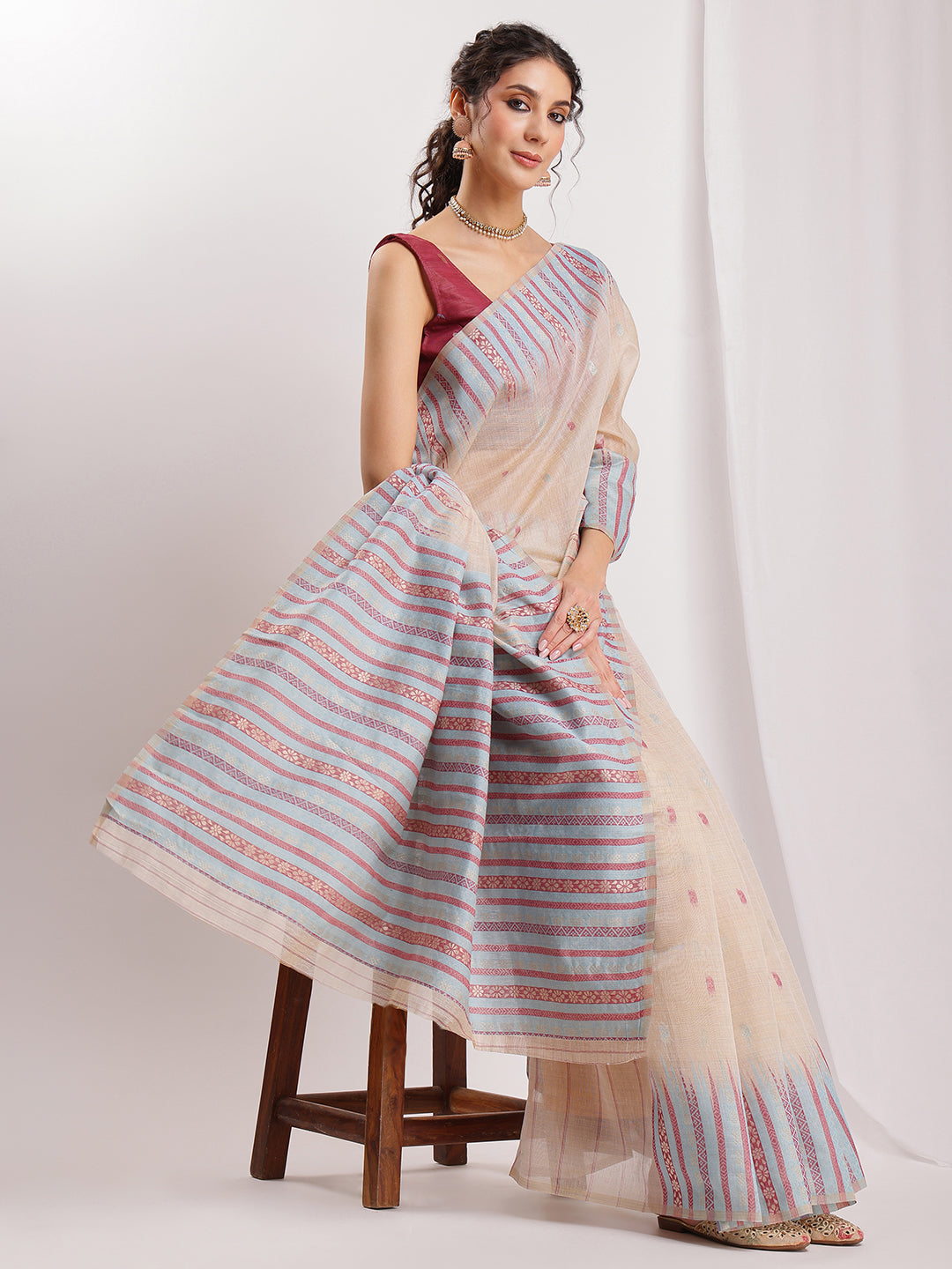Janasya Beige Silk Blend Ikkat Jacquard Saree