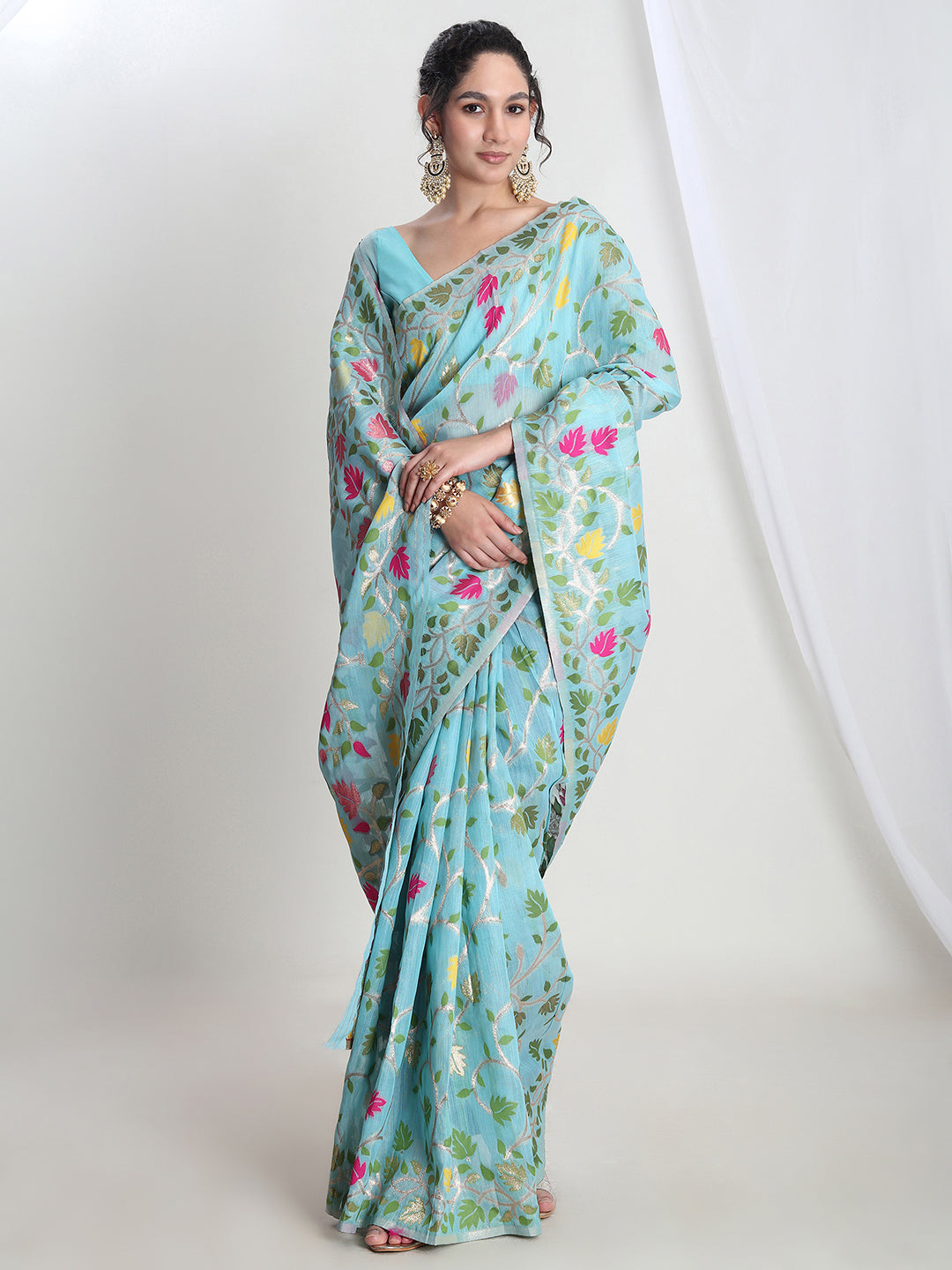 Janasya Sky Blue Silk Blend Floral Jacquard Saree
