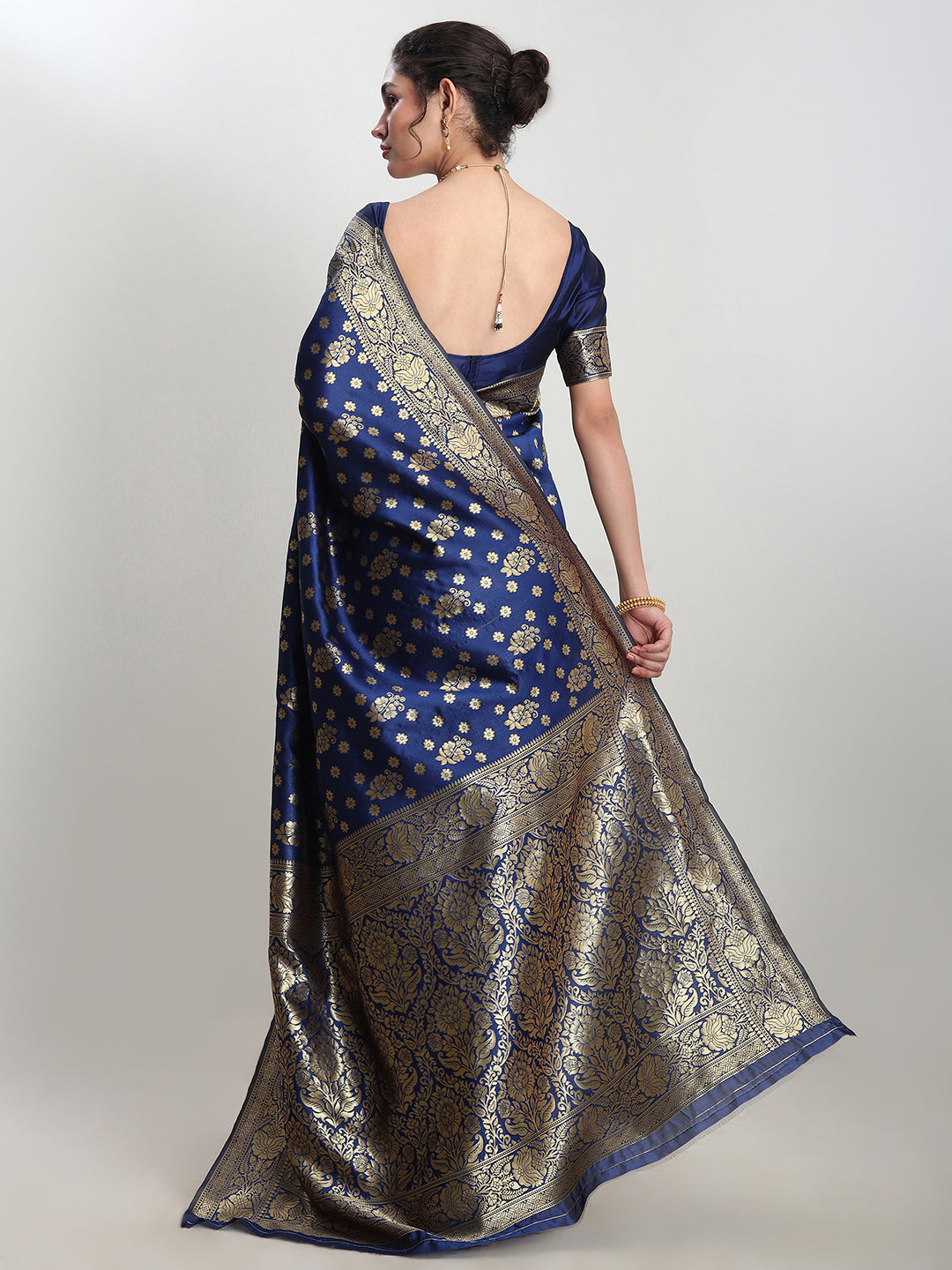 Janasya Blue Silk Blend Floral Jacquard Saree
