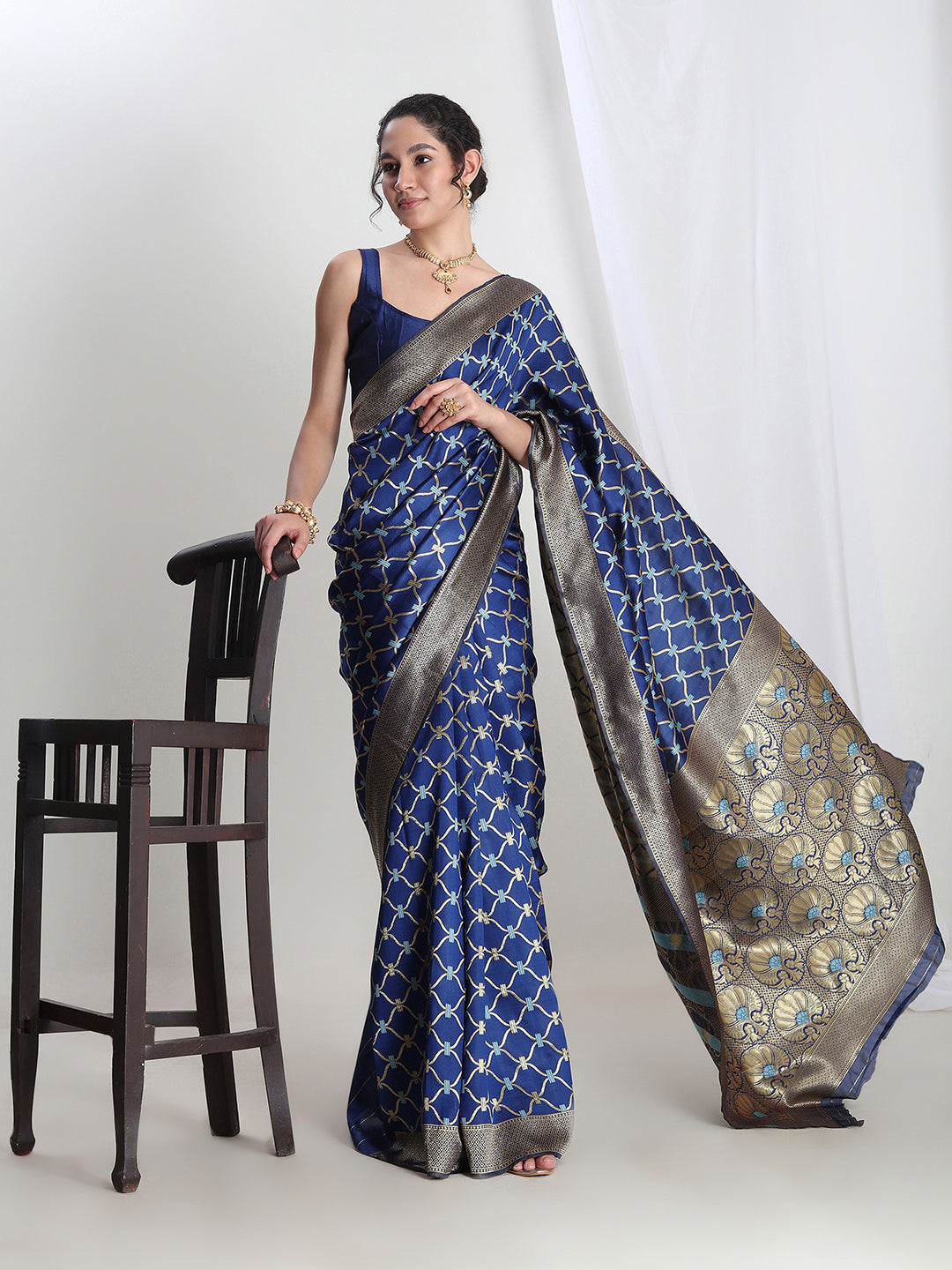 Janasya Blue Silk Blend Ethnic Printed Jacquard Saree