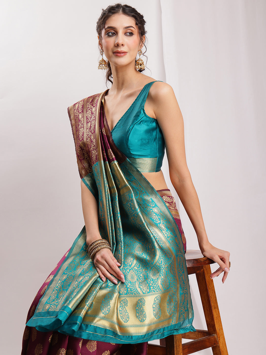 Janasya Purple Silk Blend Floral Jacquard Saree