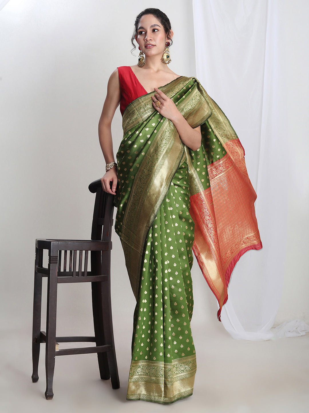 Janasya Green Silk Blend Ethnic Motifs Jacquard Saree