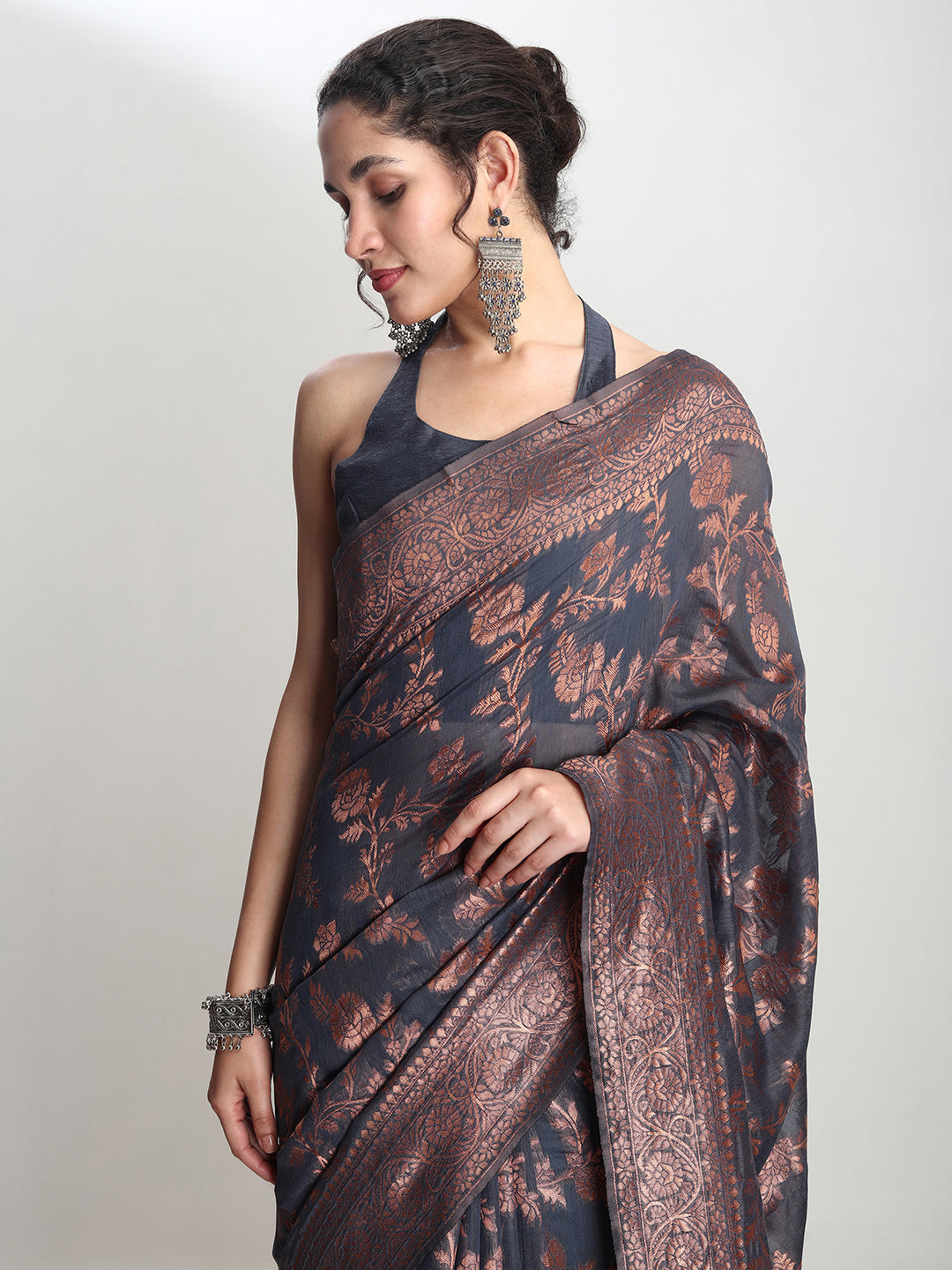 Janasya Grey Silk Blend Floral Jacquard Saree