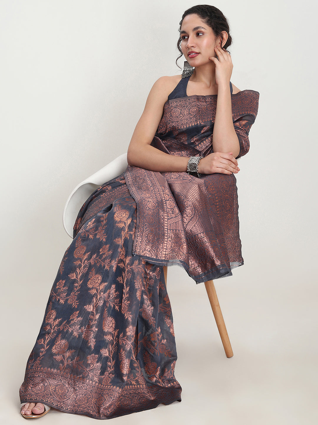 Janasya Grey Silk Blend Floral Jacquard Saree
