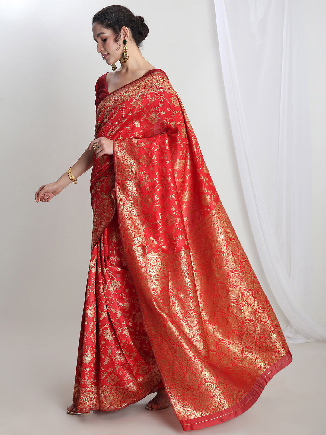 Janasya Red Silk Blend Geometric Jacquard Saree