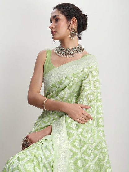 Janasya Light Green Silk Blend Floral Jacquard Saree