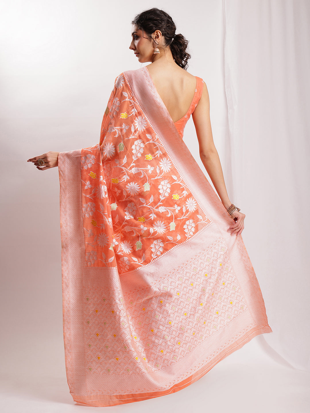 Janasya Peach Silk Blend Floral Jacquard Saree