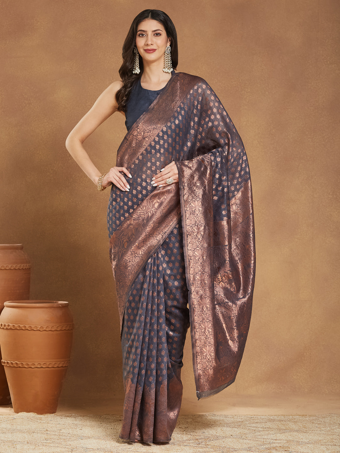 Janasya Dark Grey Silk Blend Floral Jacquard Saree