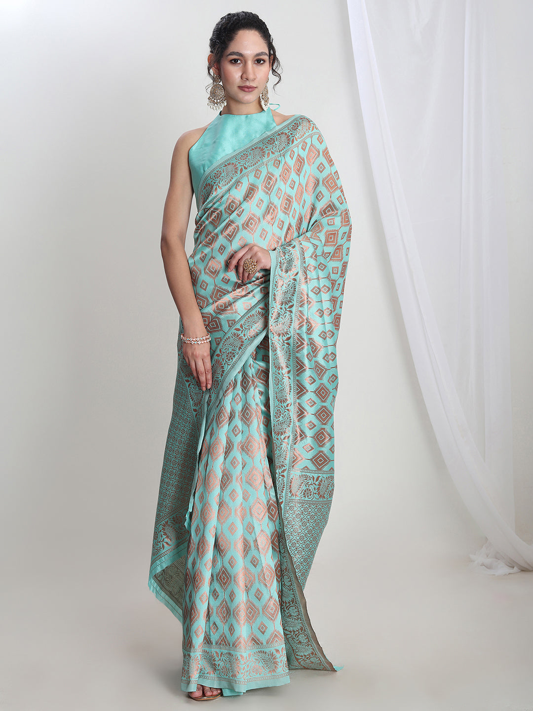 Janasya Light Blue Silk Blend Geometric Jacquard Saree