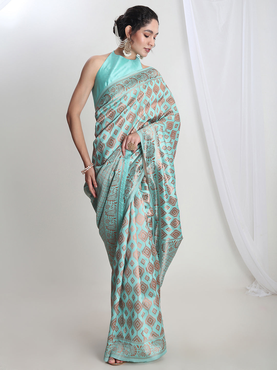 Janasya Light Blue Silk Blend Geometric Jacquard Saree