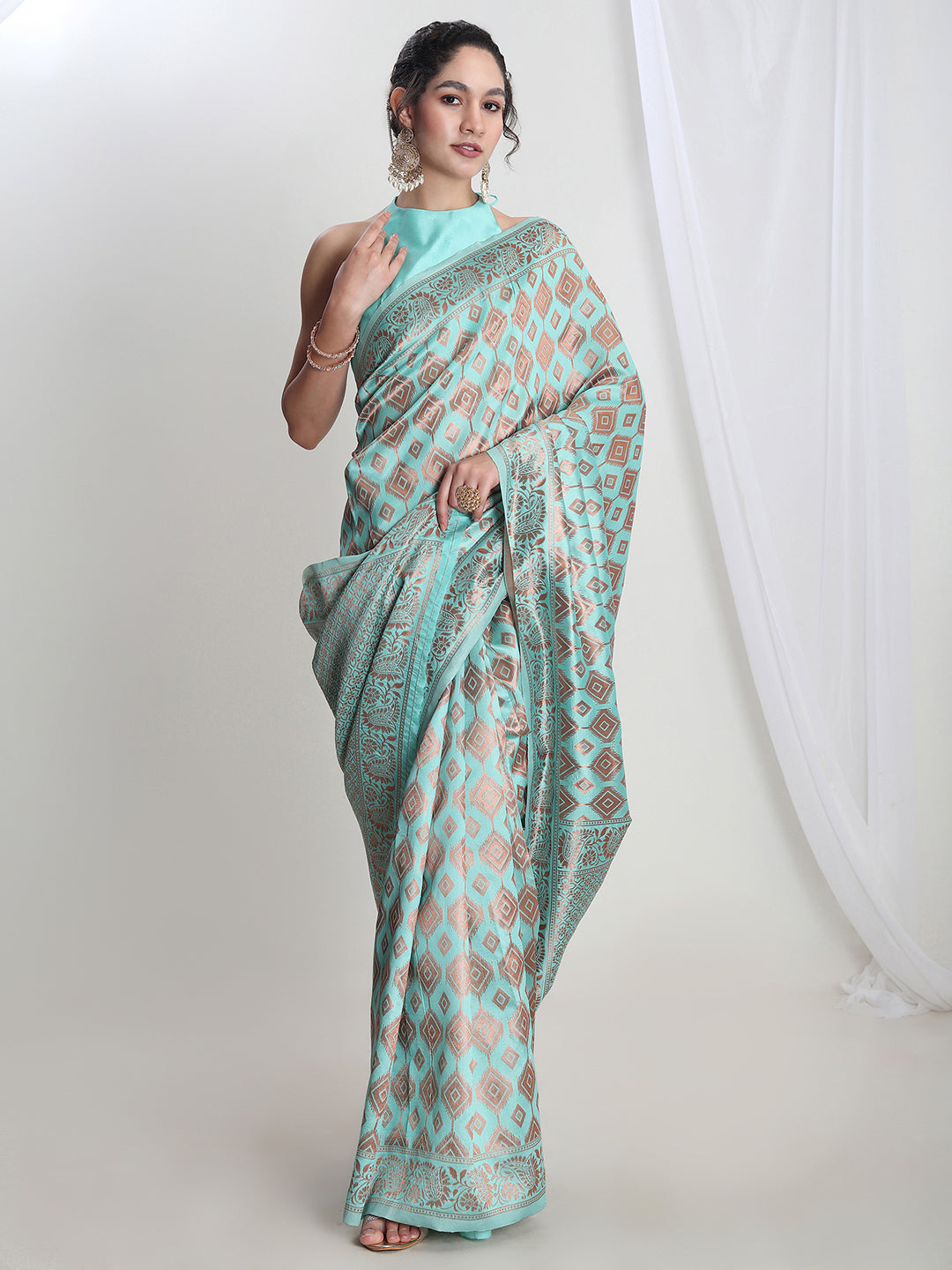Janasya Light Blue Silk Blend Geometric Jacquard Saree