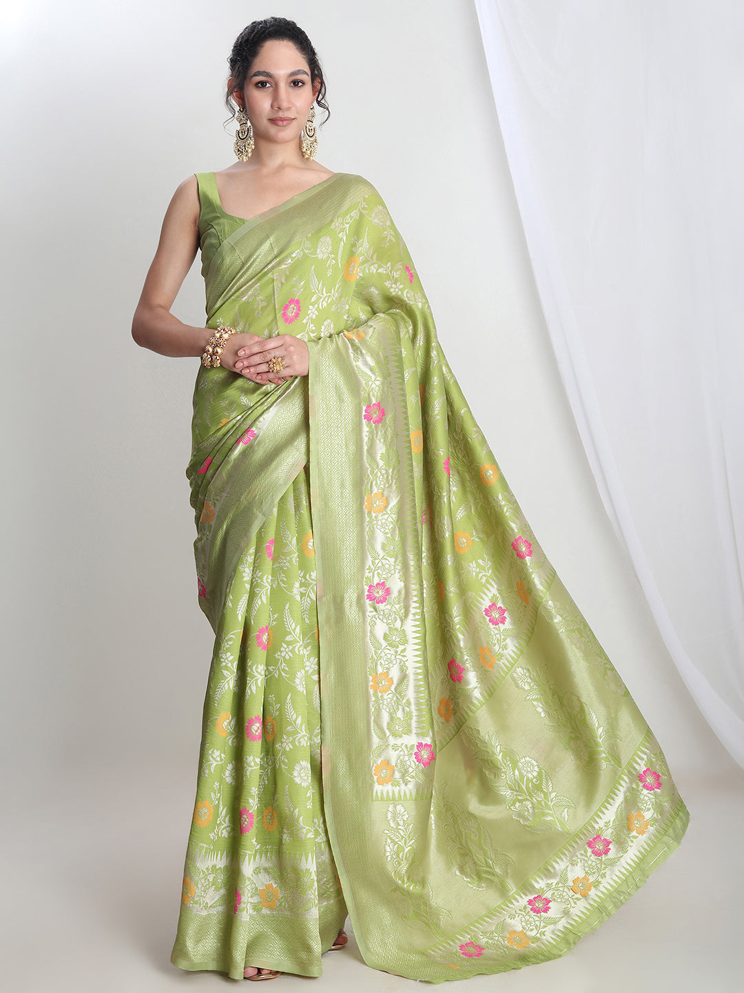 Janasya Green Silk Blend Floral Jacquard Saree