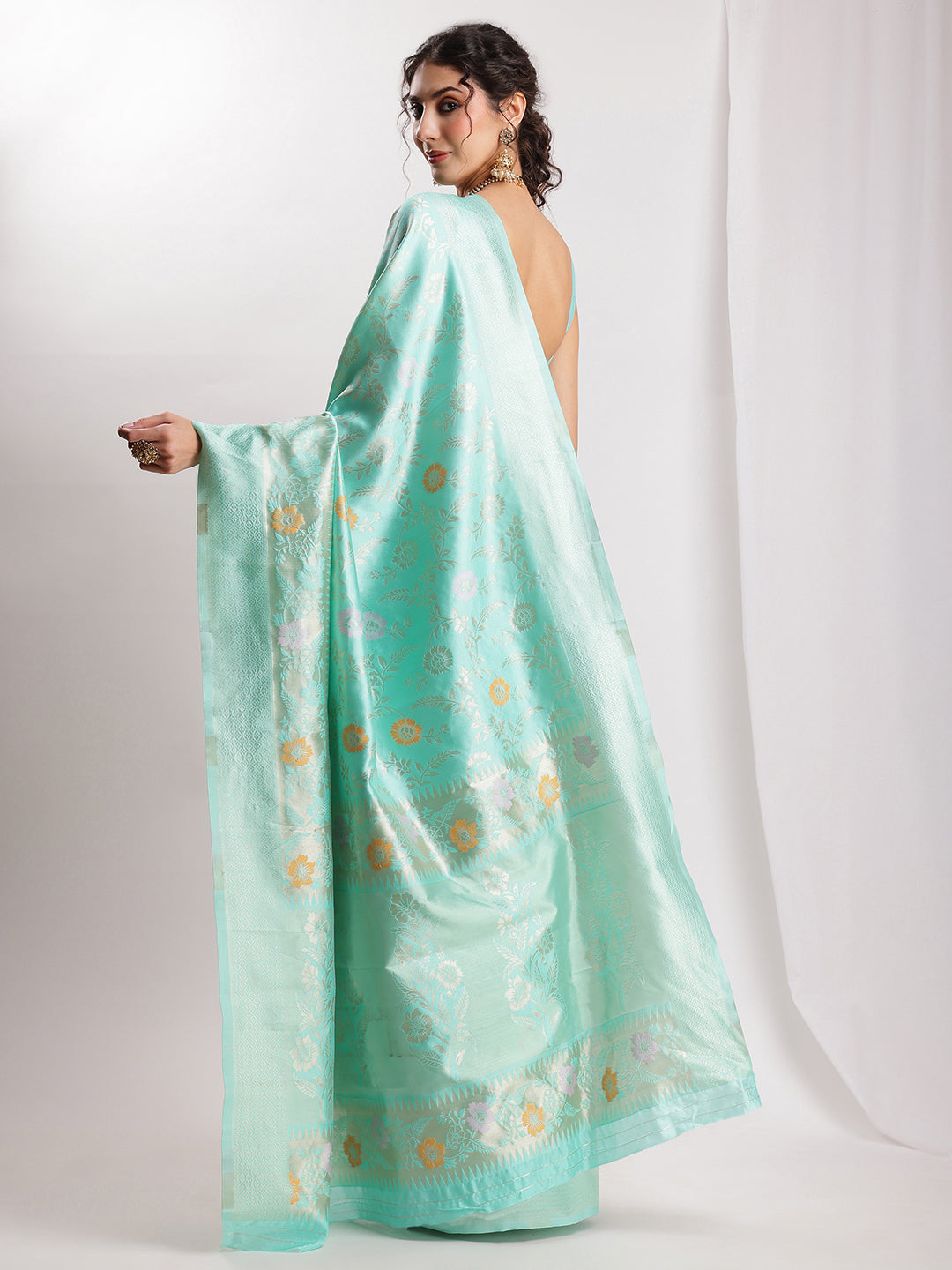 Janasya Sea Green Silk Blend Floral Jacquard Saree